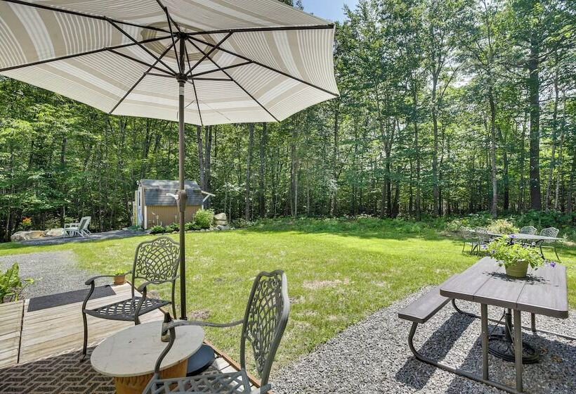 Maine Cottage W/ Dock & Kayaks, Near Augusta!