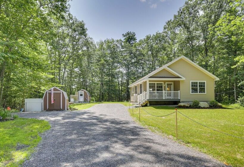 Maine Cottage W/ Dock & Kayaks, Near Augusta!