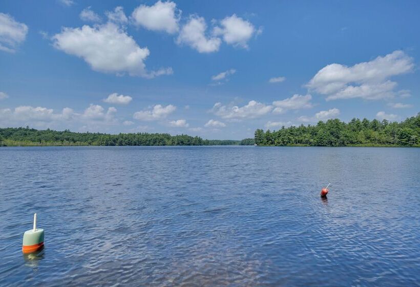 Maine Cottage W/ Dock & Kayaks, Near Augusta!