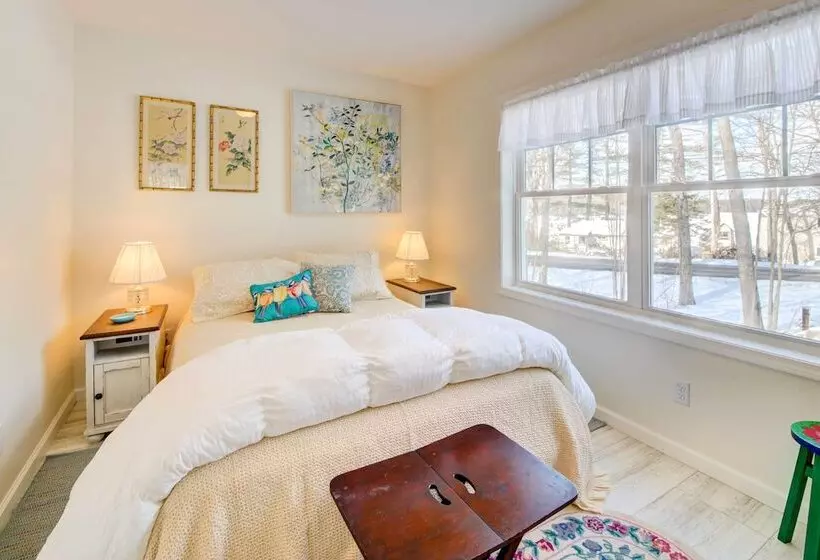 Maine Cottage W/ Dock & Kayaks, Near Augusta!