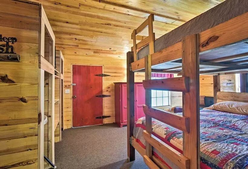 Arkansas Log Cabin Rental Near Lake Greeson!