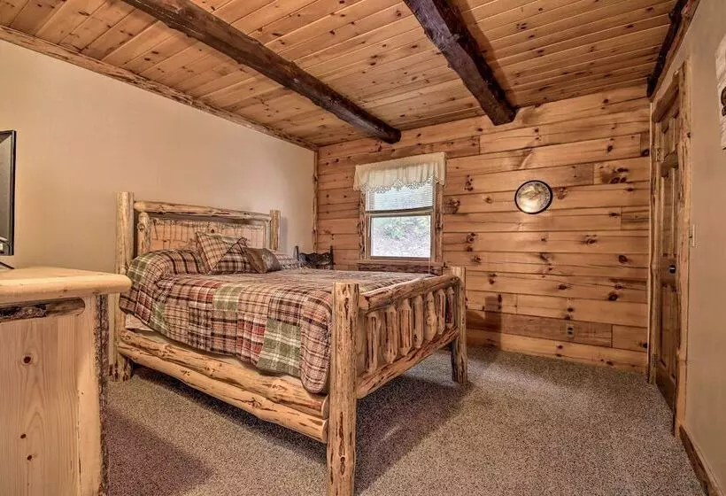 Pet Friendly Raystown Lakefront Cabin W/ Bbq Grill