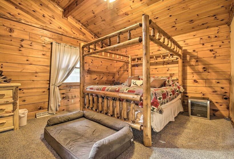 Pet Friendly Raystown Lakefront Cabin W/ Bbq Grill