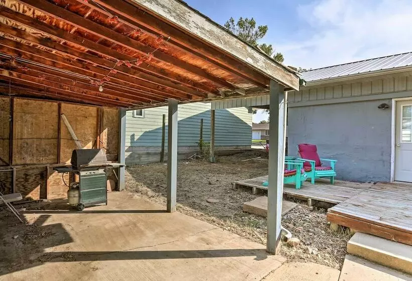 Pet Friendly Pierre Home W/ Central Location!