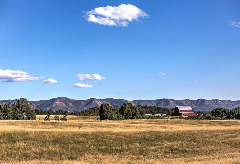 Mancos Cabin Rental On 80 Acres W/ Mountain View!