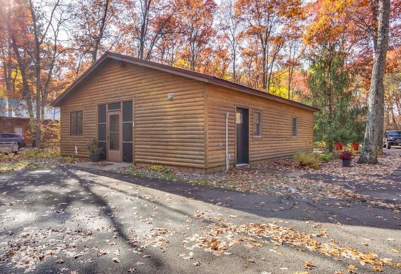 Spacious Cabin On Cross Lake: Treehouse & Sauna!