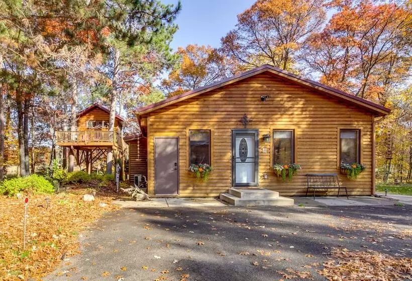Spacious Cabin On Cross Lake: Treehouse & Sauna!