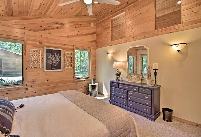 Spacious Cabin On Cross Lake: Treehouse & Sauna!