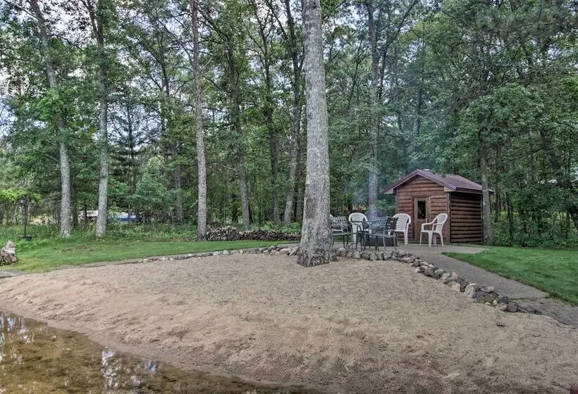 Spacious Cabin On Cross Lake: Treehouse & Sauna!