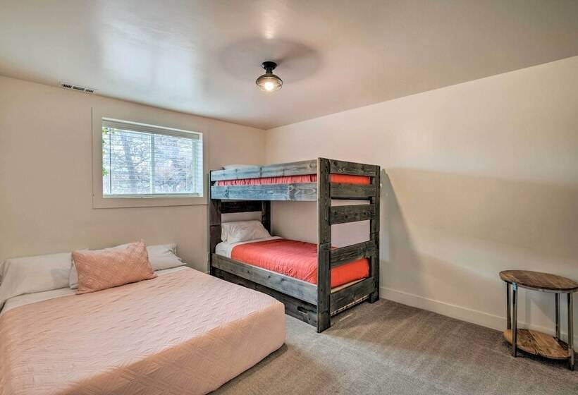 Spacious Layton Retreat W/ Private Hot Tub!