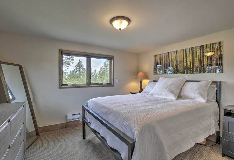 Updated Cabin W/ Hot Tub ~ 11 Mi To Winter Park!