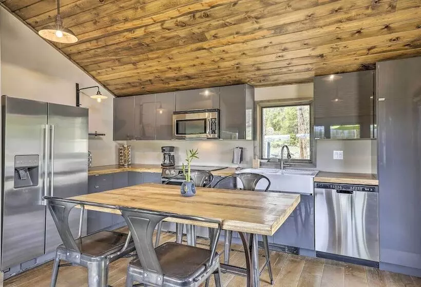 Updated Cabin W/ Hot Tub ~ 11 Mi To Winter Park!