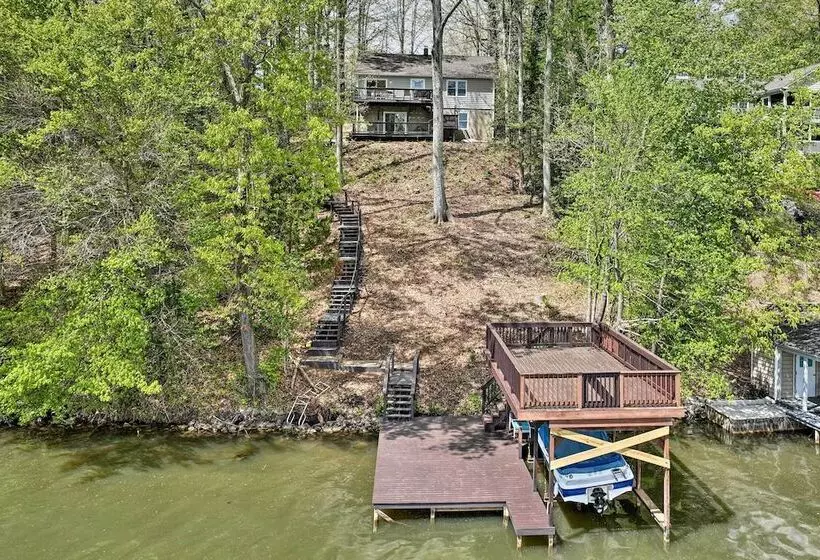 Waterfront Cottage W/ Boat Dock & 3 Decks!