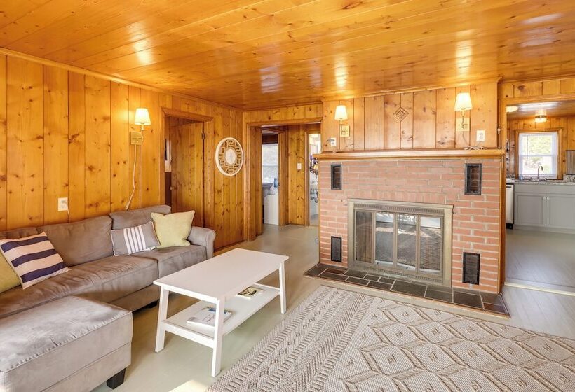 Waterfront Cottage W/ Sunroom + Patio & Grill