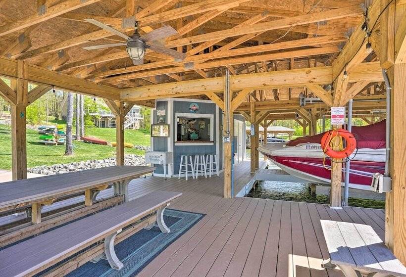 Waterfront Lake Anna Home W/ Dock, Beach & Kayaks!