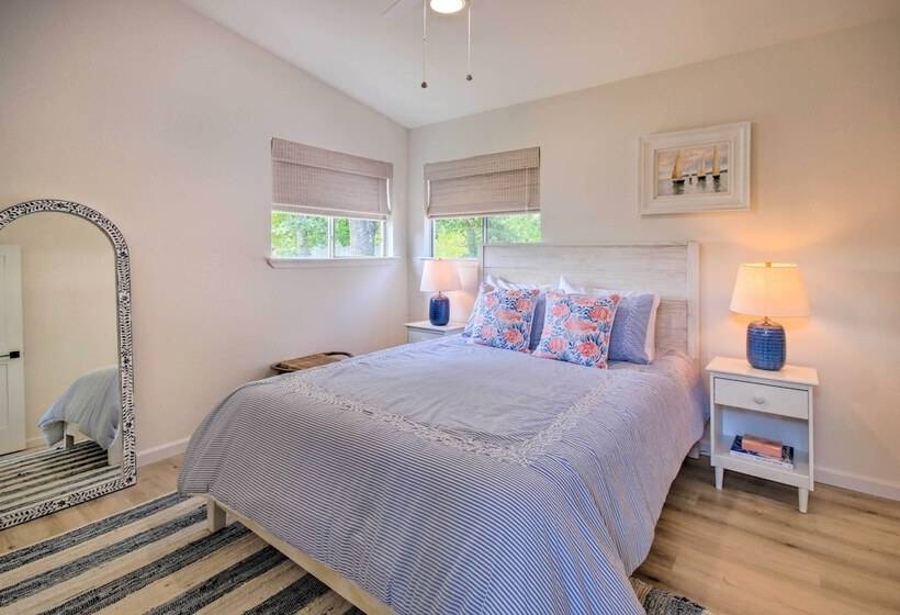 Waterfront Livingston Home W/ Dock & Porch!