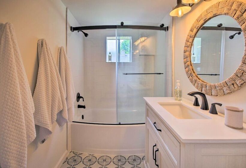 Waterfront Livingston Home W/ Dock & Porch!