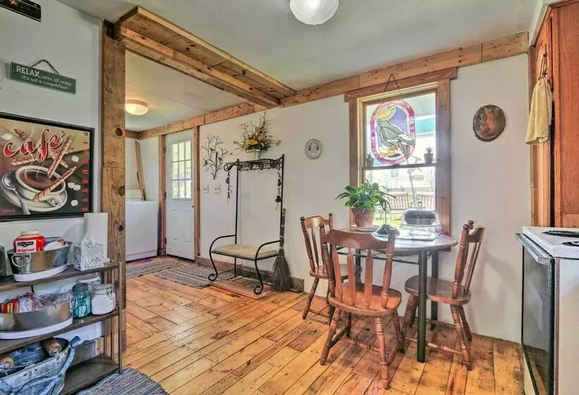 Big Dog Friendly Home W/ Porch & Private Yard