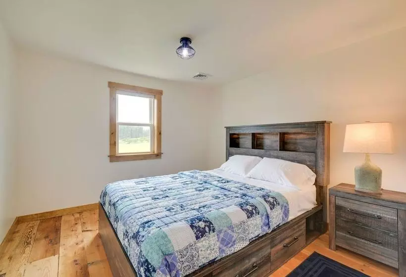 Charming Biglerville Home W/ Patio & Yard!