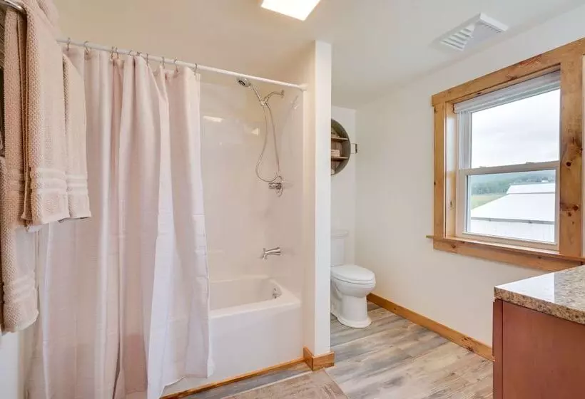 Charming Biglerville Home W/ Patio & Yard!