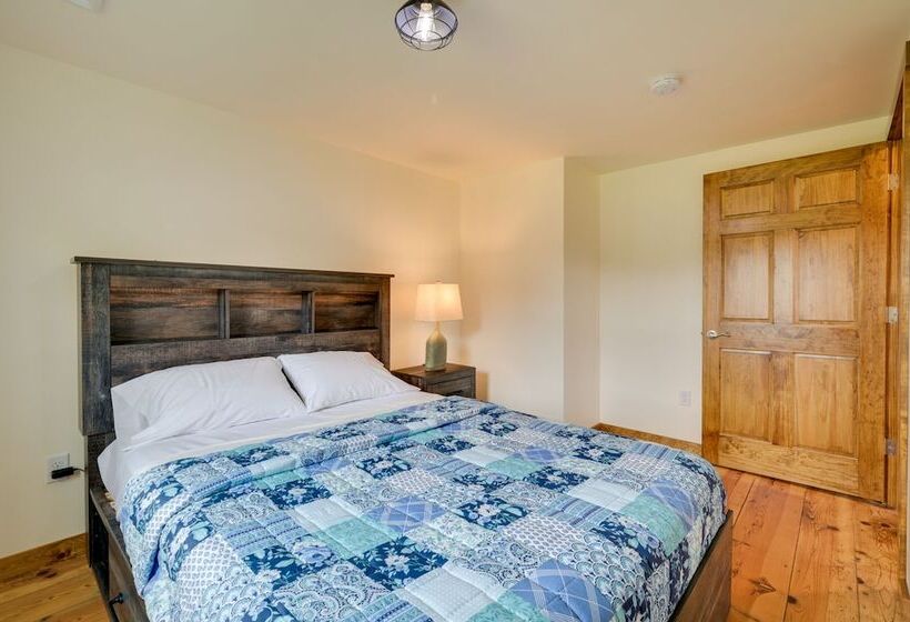 Charming Biglerville Home W/ Patio & Yard!