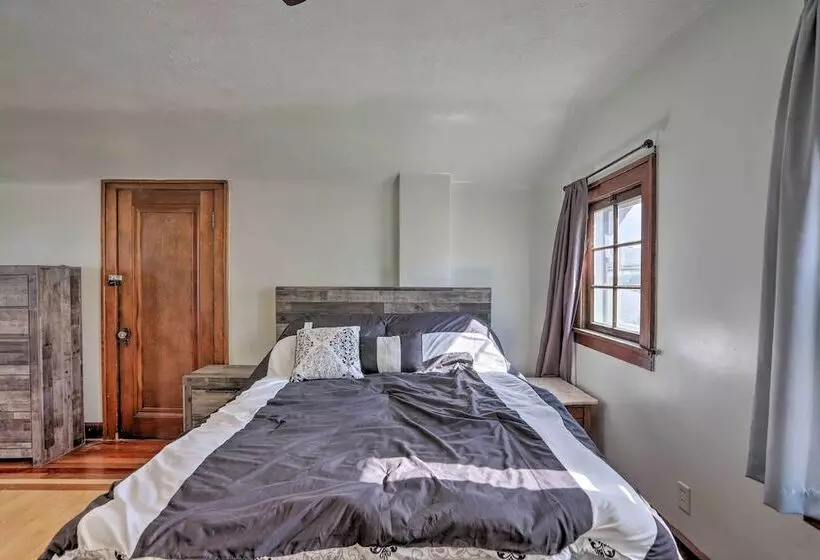 Cleveland Area Home W/ Deck < 10 Mi To Dtwn!