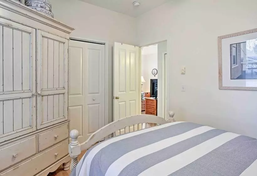 Coastal Wells Cottage W/ Access To Game Room & Gym