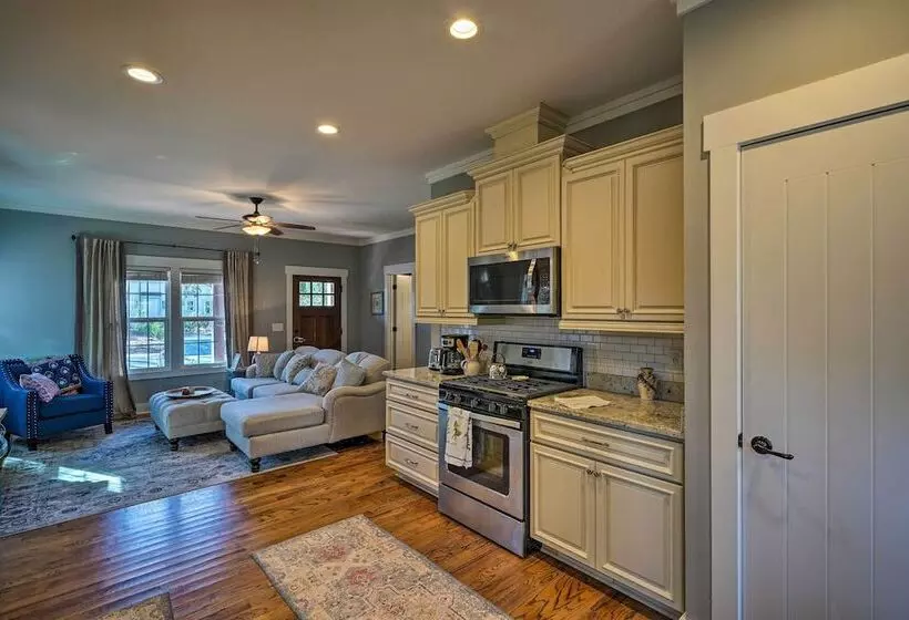 Cozy Southern Pines Retreat 1 Mi To Downtown!