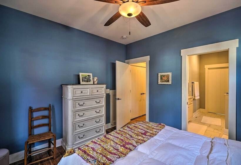 Cozy Southern Pines Retreat 1 Mi To Downtown!