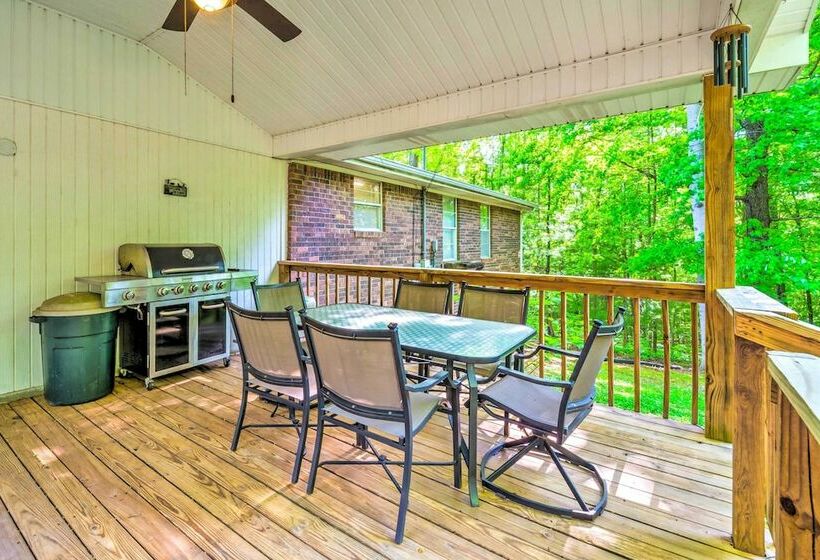 Dale Hollow Lake Haven: Private Yard + Grill!