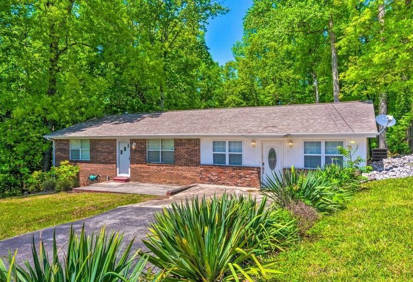 Dale Hollow Lake Haven: Private Yard + Grill!