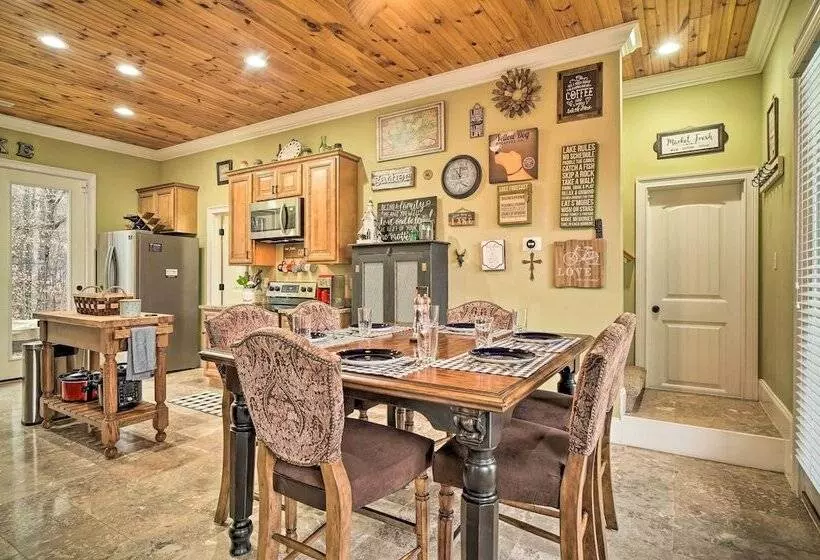 Dog Friendly Family Home Steps To Norris Lake