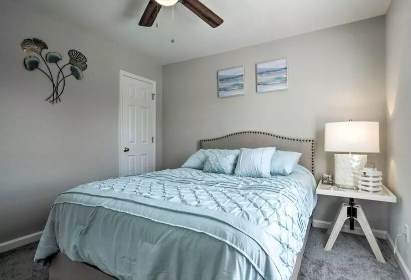 Gorgeous Graham Home With Private Outdoor Pool!