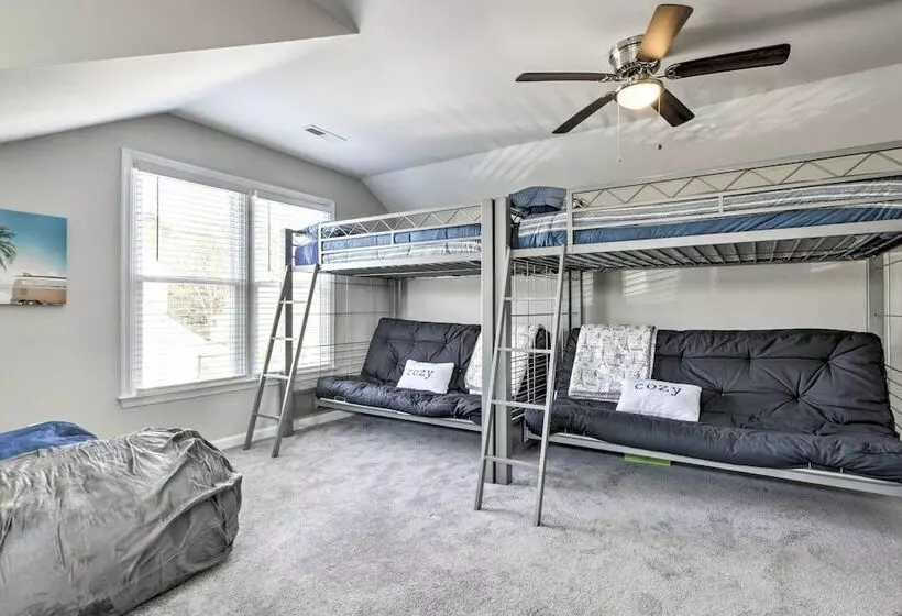 Gorgeous Graham Home With Private Outdoor Pool!