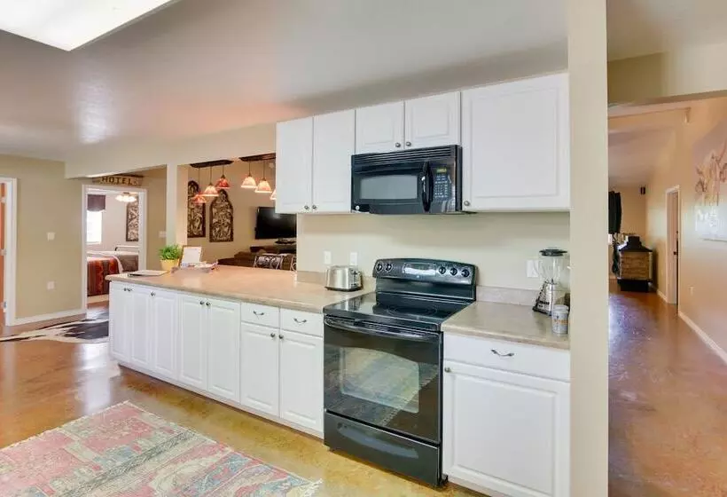 Guest House 92 Acre Buffalo Hideaway W/ Rec Barn