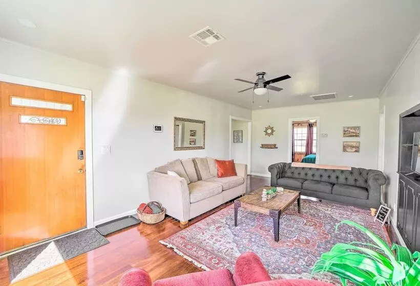 Lake Eufaula Retreat W/ Fire Pit, Near Main St!