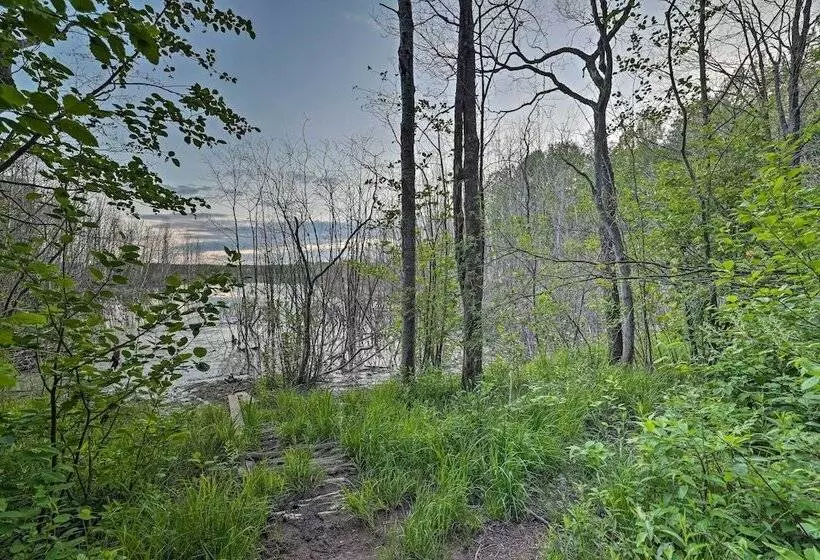 Michigan Cabin Hideaway W/ Lake & Trail Access!