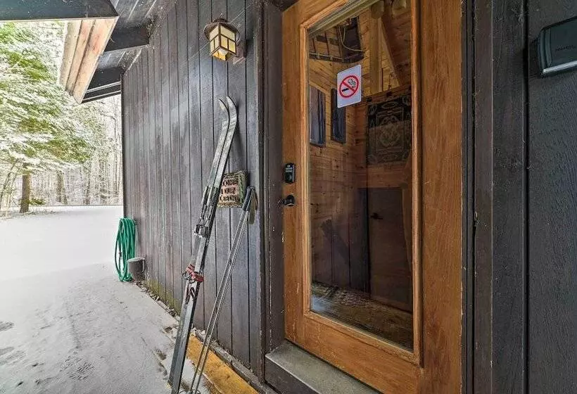 Michigan Cabin Hideaway W/ Lake & Trail Access!