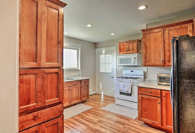 Lovell Home Drive To Bighorn Mtn, Yellowstone