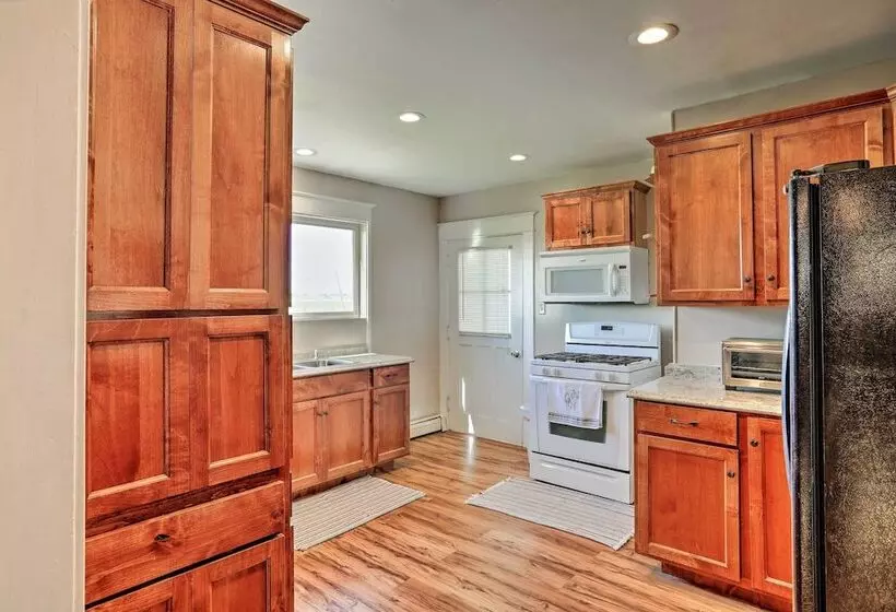 Lovell Home Drive To Bighorn Mtn, Yellowstone