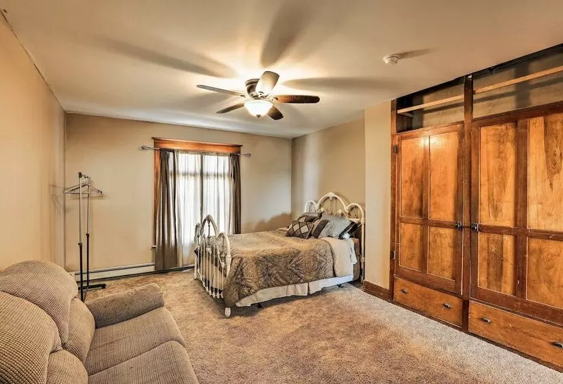 Lovell Home Drive To Bighorn Mtn, Yellowstone