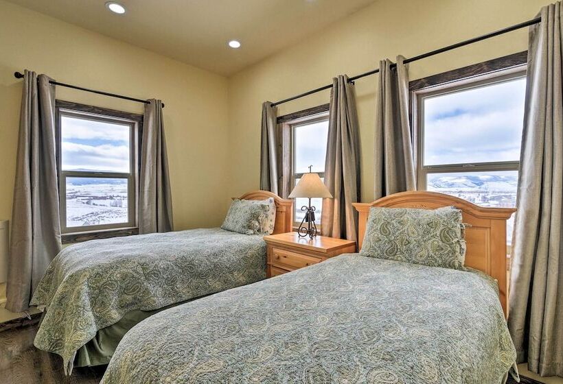 Majestic Granby Home W/ Hot Tub, Deck & Views!