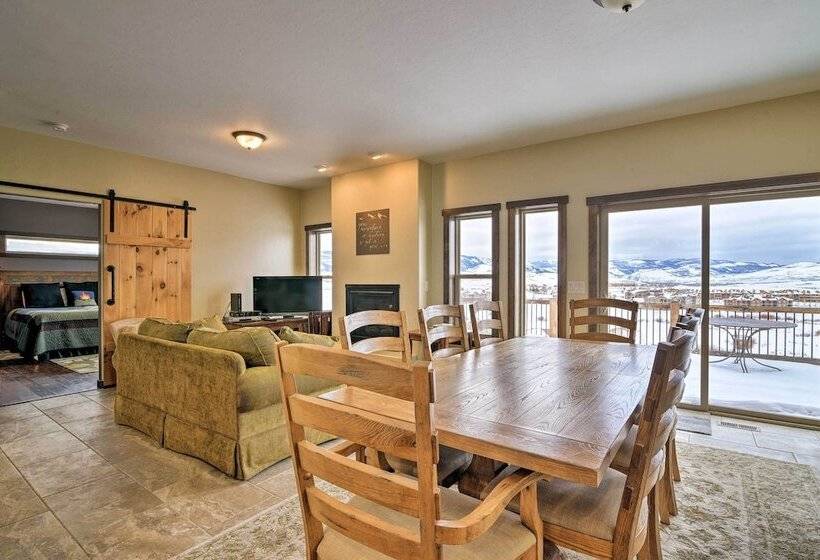 Majestic Granby Home W/ Hot Tub, Deck & Views!