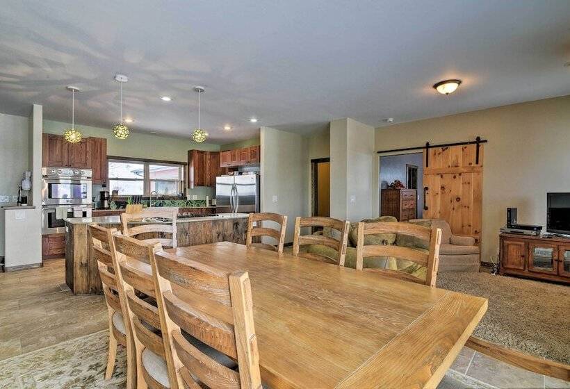 Majestic Granby Home W/ Hot Tub, Deck & Views!