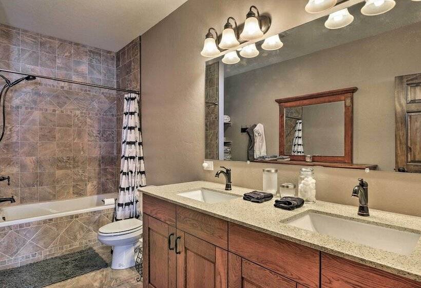 Majestic Granby Home W/ Hot Tub, Deck & Views!