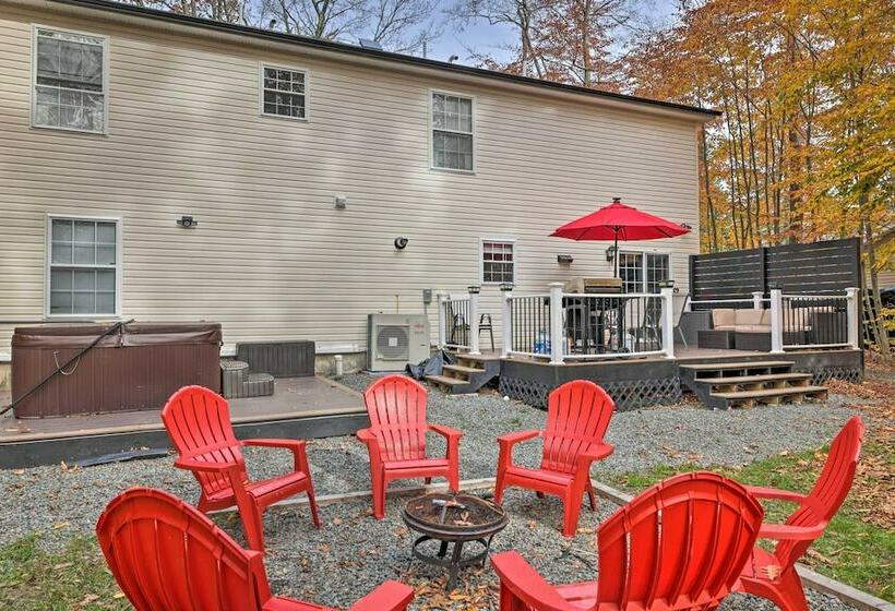 Mid Century Mod Poconos Retreat W/ Pool Table