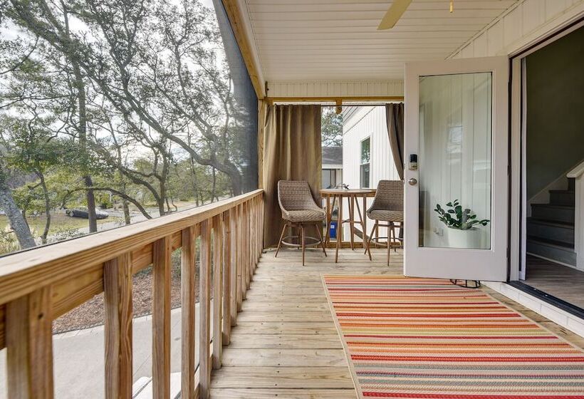 Oak Island Home W/ Pool: Walk To Long Beach!