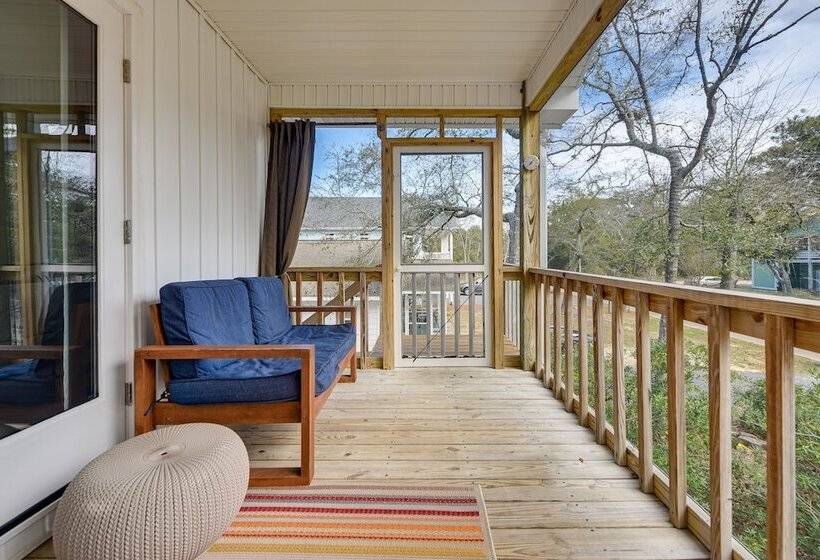 Oak Island Home W/ Pool: Walk To Long Beach!