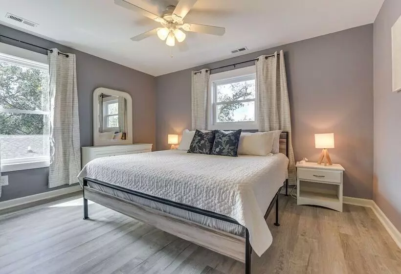 Oak Island Home W/ Pool: Walk To Long Beach!