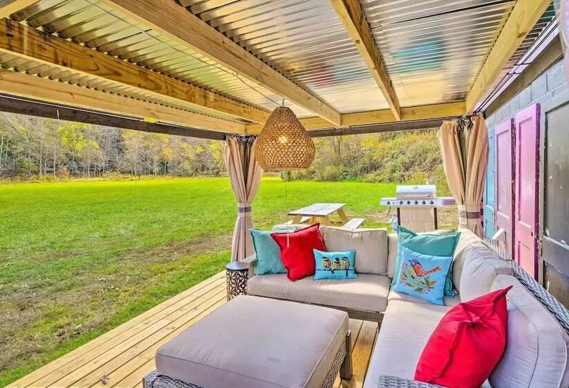 Pet Friendly Bakersville Cottage W/ Views!